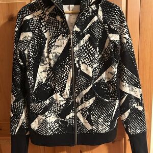 Lululemon Athletica Monochrome Abstract Zip-Up
